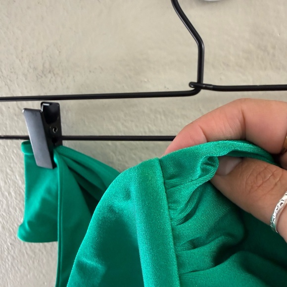 Hard Swimwear LUNA SILKY GREEN Bikini Set Size XS Swim Resort Vacation Tanning - Picture 10 of 11